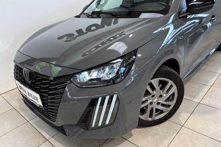 undefined Peugeot 208 fra 2024