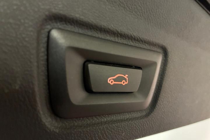 Sort BMW i4 fra 2024