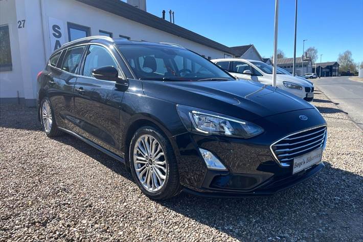 Sort Ford Focus fra 2020