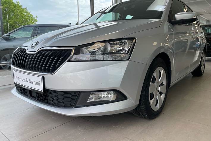Sølv Skoda Fabia fra 2021