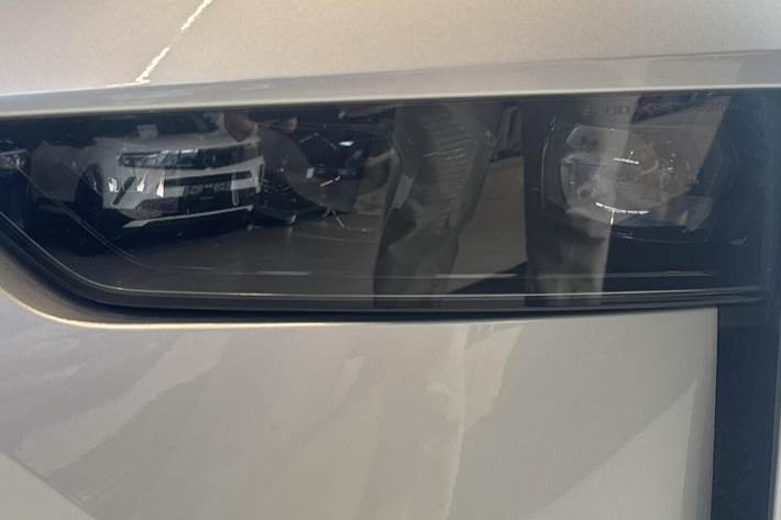 Sølv Skoda Enyaq fra 2026