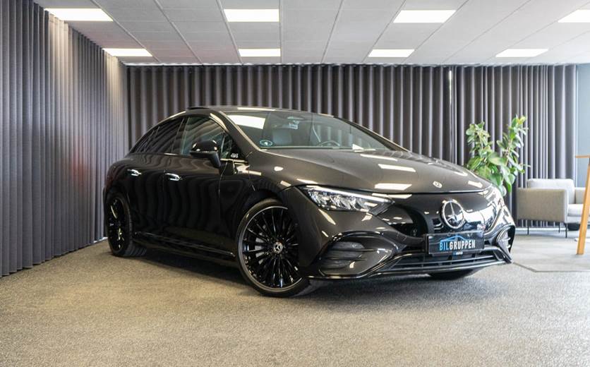 Mercedes EQE300 AMG Line