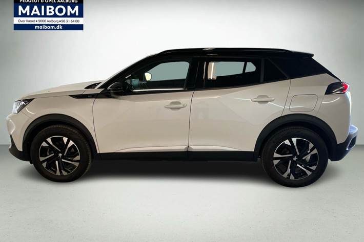 Hvid Peugeot e-2008 fra 2023