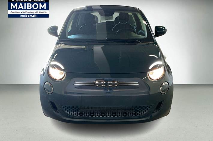 Grøn Fiat 500e fra 2024
