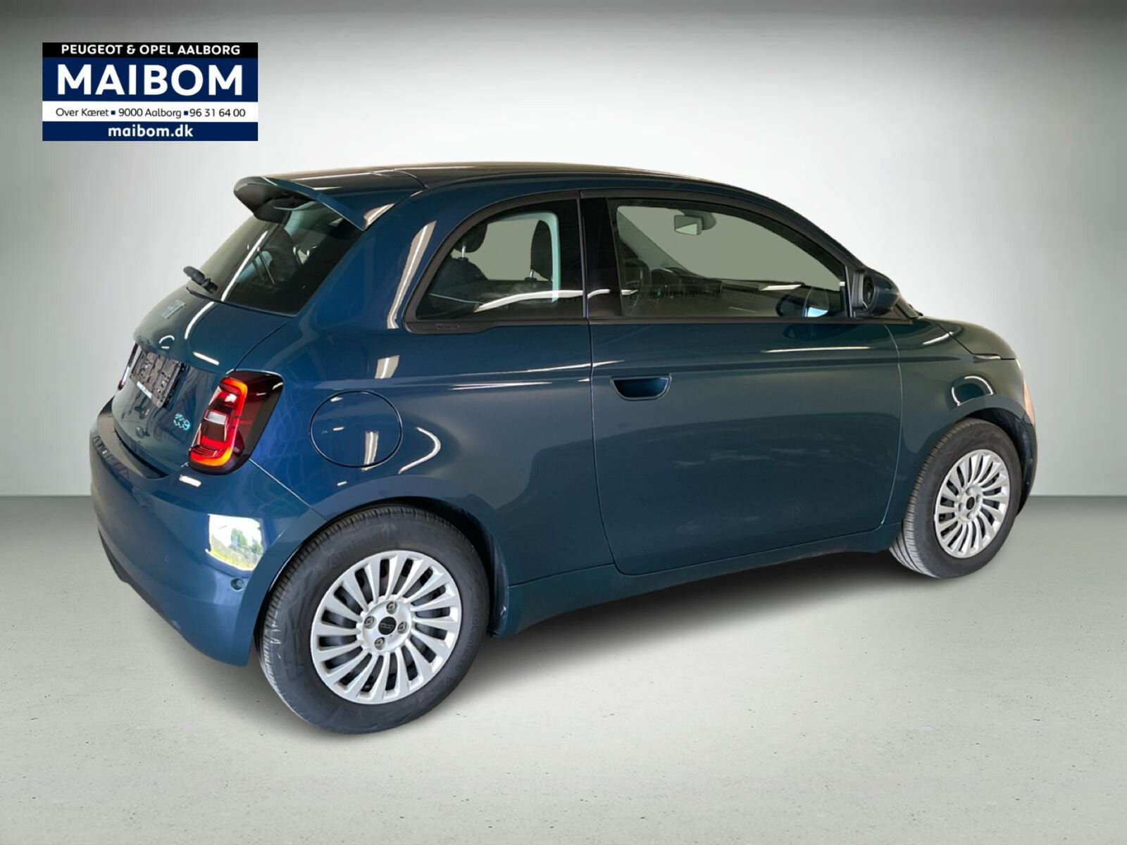 Grøn Fiat 500e fra 2024