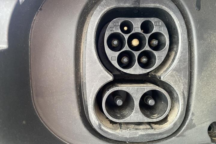Blå VW ID.5 fra 2022