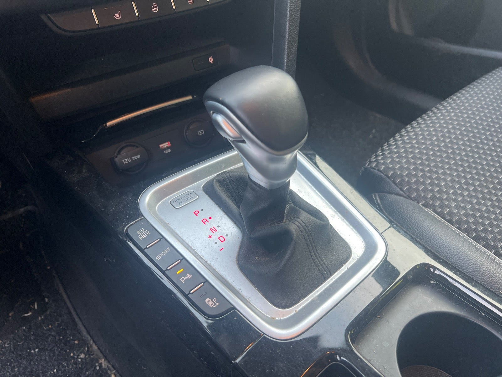 Hvid Kia Ceed fra 2021