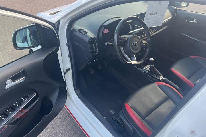 Hvid Kia Picanto fra 2018