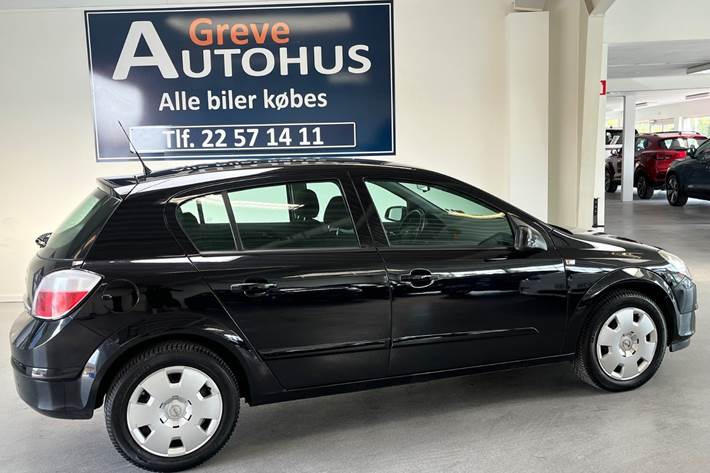 Sort Opel Astra fra 2006