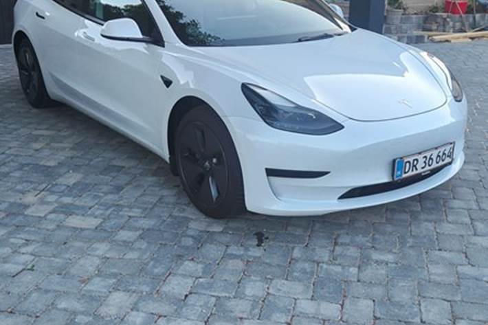 undefined Tesla Model 3 fra 2021