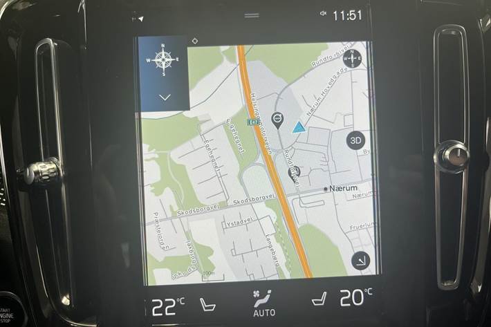 Rød Volvo XC40 fra 2021