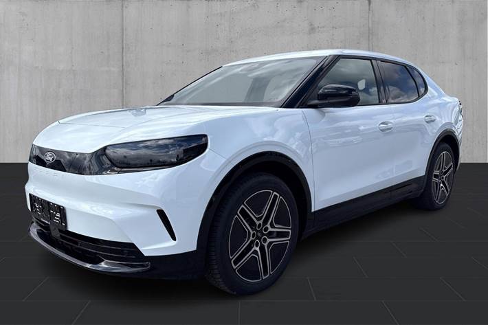 Hvid Ford Capri fra 2025