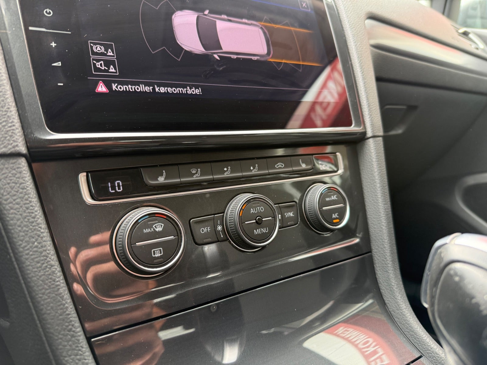 Grå VW e-Golf VII fra 2020