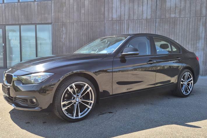undefined BMW 320d fra 2017