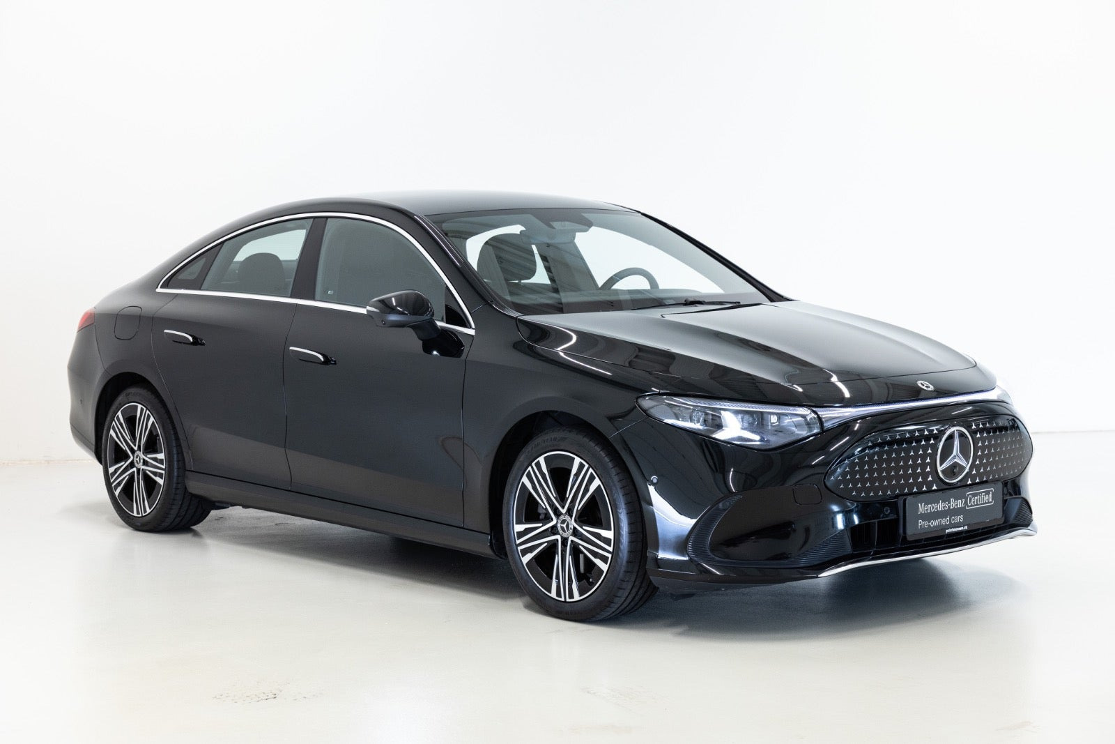 Sort Mercedes CLA250+ fra 2025