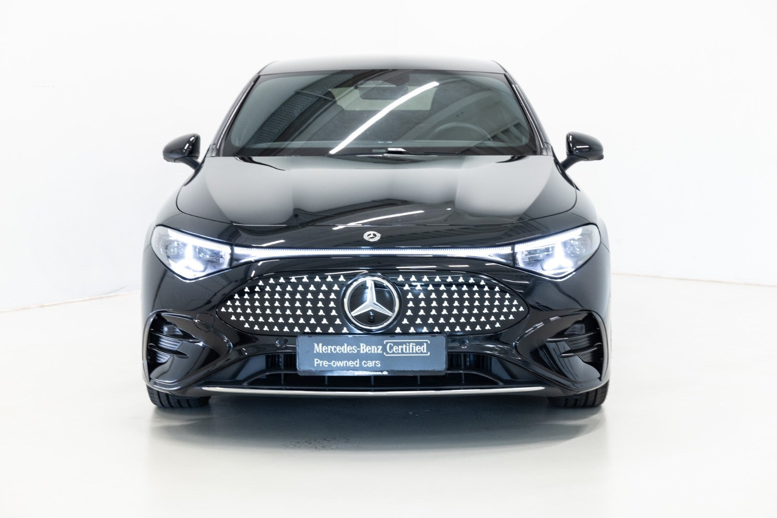 Sort Mercedes CLA250+ fra 2025