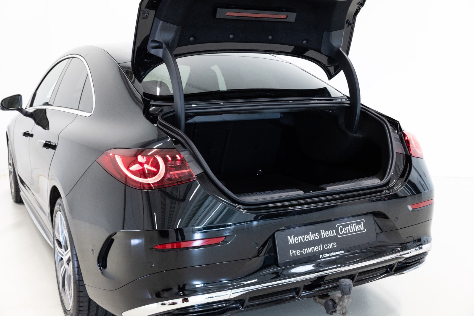Sort Mercedes CLA250+ fra 2025