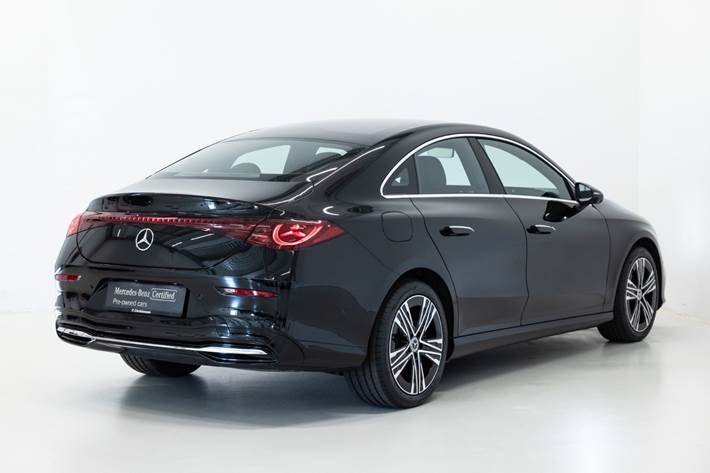 Sort Mercedes CLA250+ fra 2026