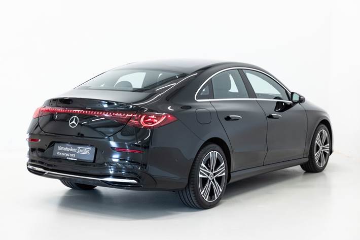 Sort Mercedes CLA250+ fra 2025