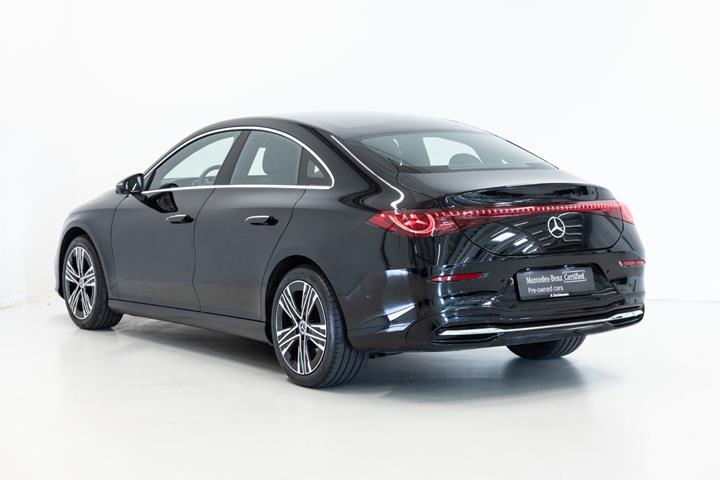 Sort Mercedes CLA250+ fra 2025