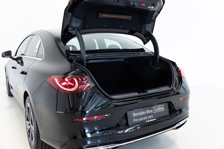 Sort Mercedes CLA250+ fra 2025