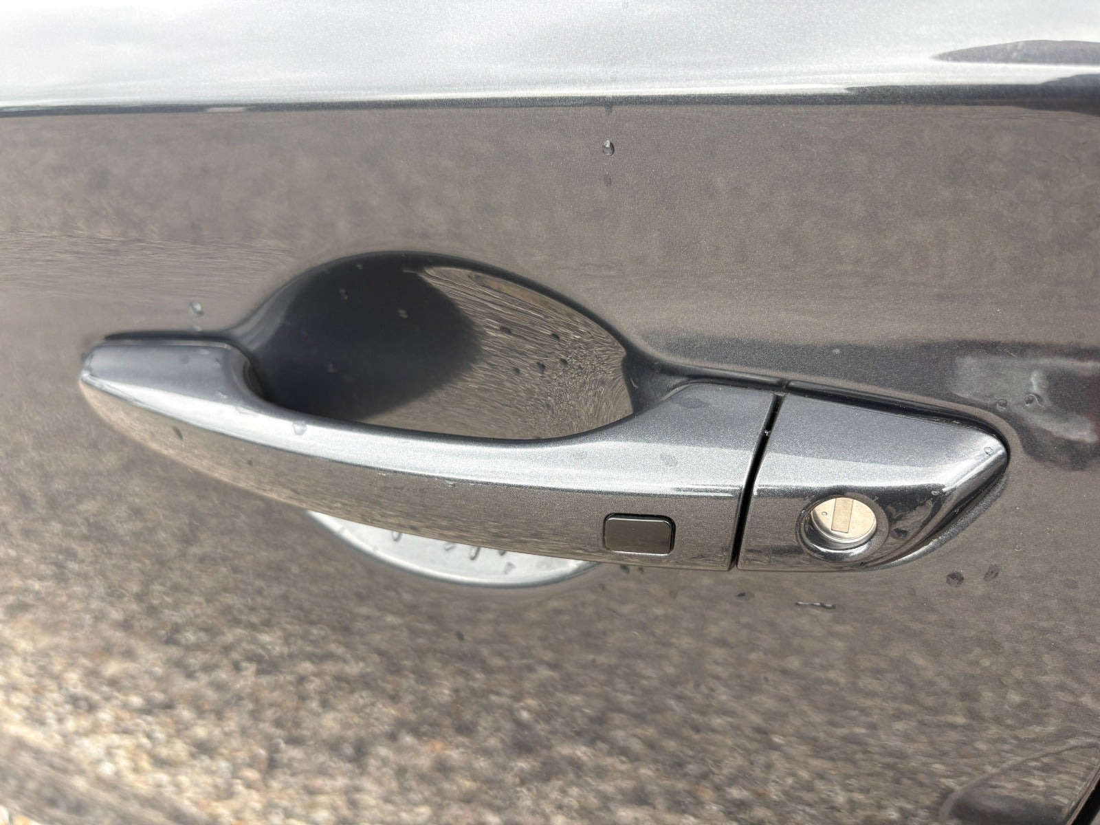 Grå Hyundai i30 fra 2021