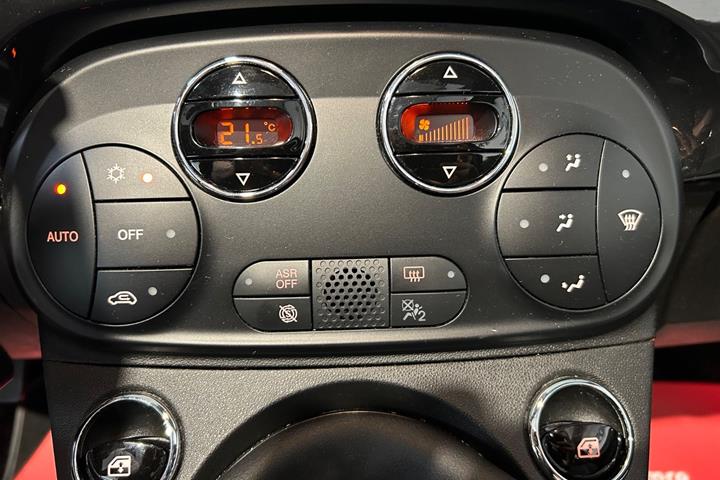 Sort Fiat 500C fra 2020