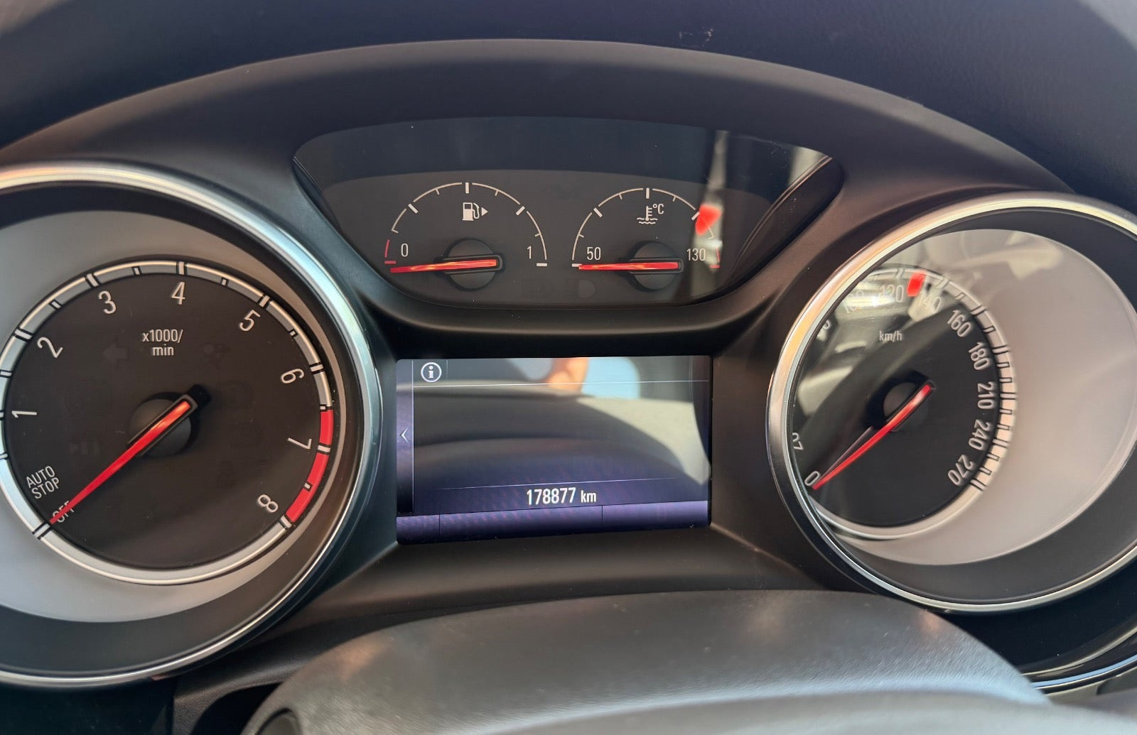 undefined Opel Astra fra 2017