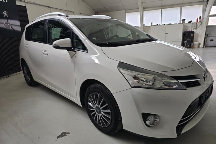 undefined Toyota Sportsvan fra 2014