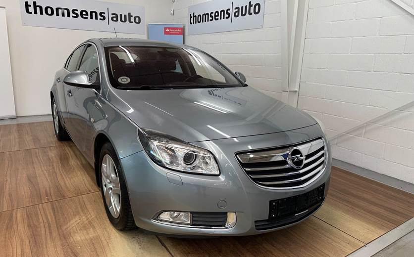 Opel Insignia 1,8 Edition