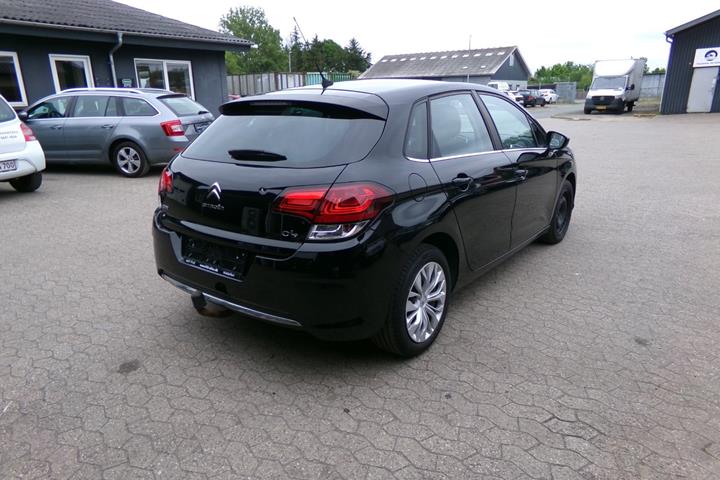 undefined Citroën C4 fra 2016