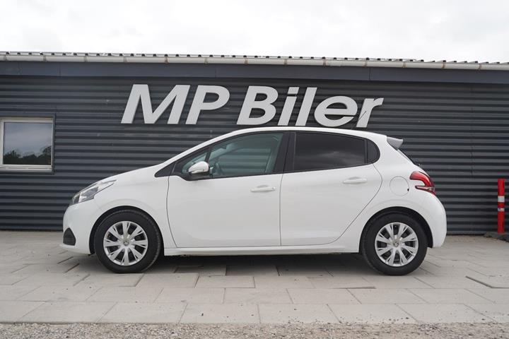 Hvid Peugeot 208 fra 2019