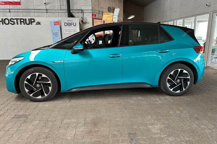 Blå VW ID.3 fra 2021