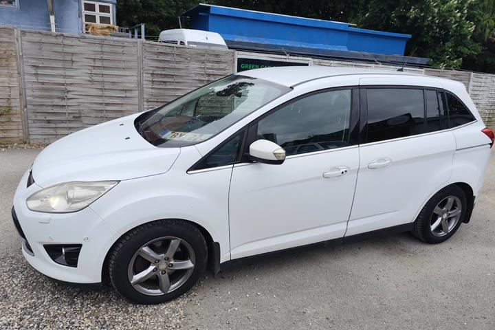 undefined Ford Grand C-Max fra 2014 set udefra