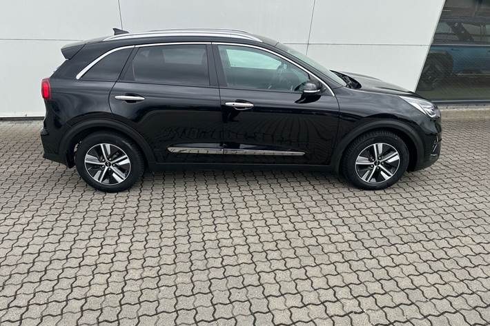 Sort Kia Niro fra 2021