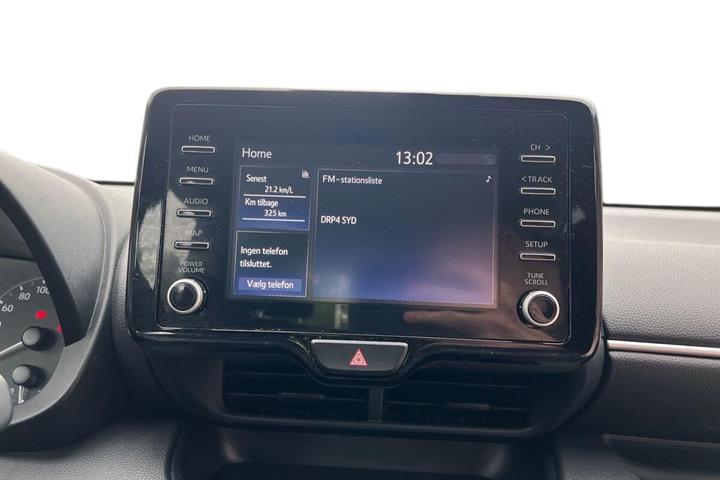 Hvid Toyota Yaris fra 2024