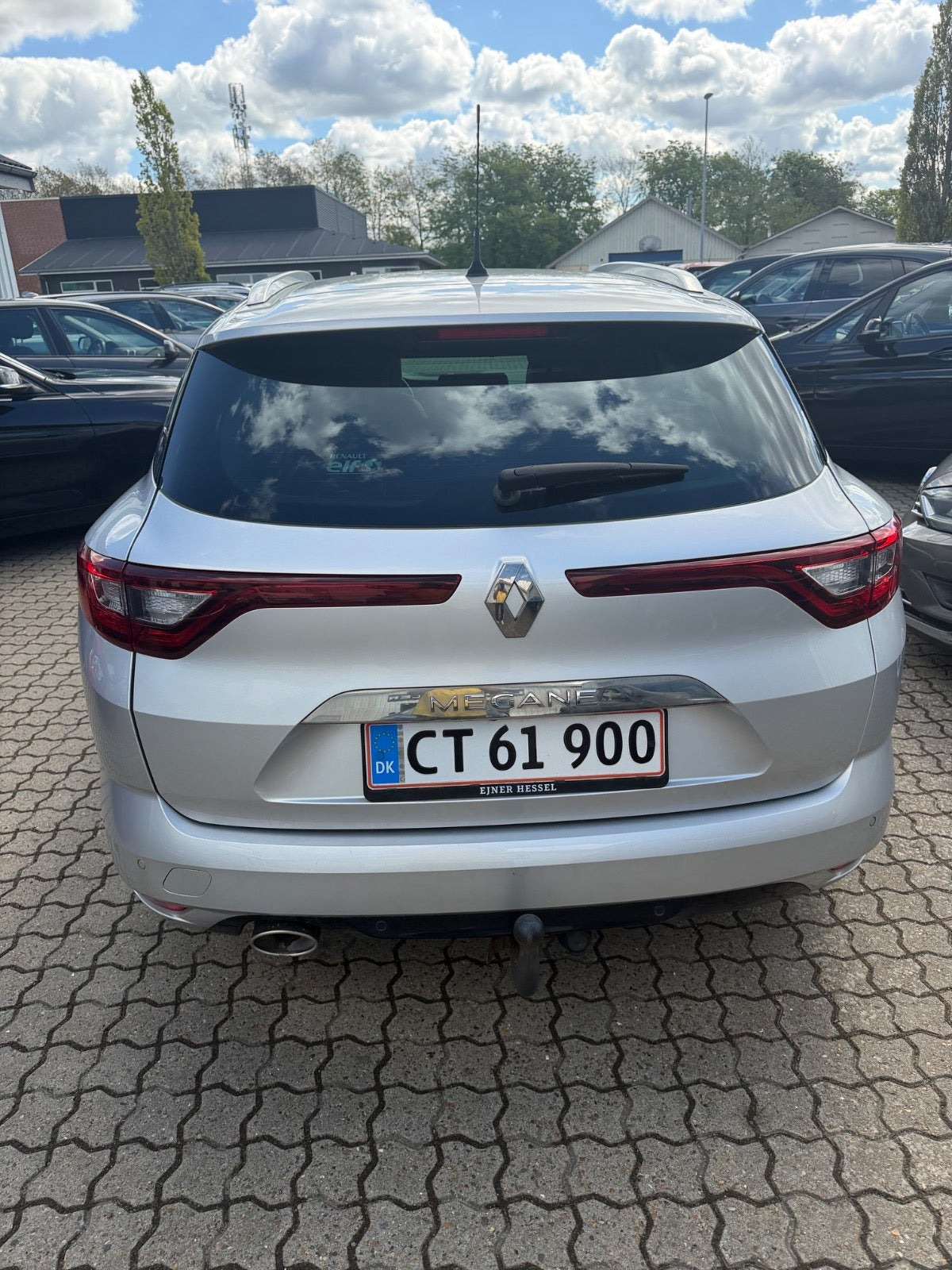 Sølv Renault Megane IV fra 2018