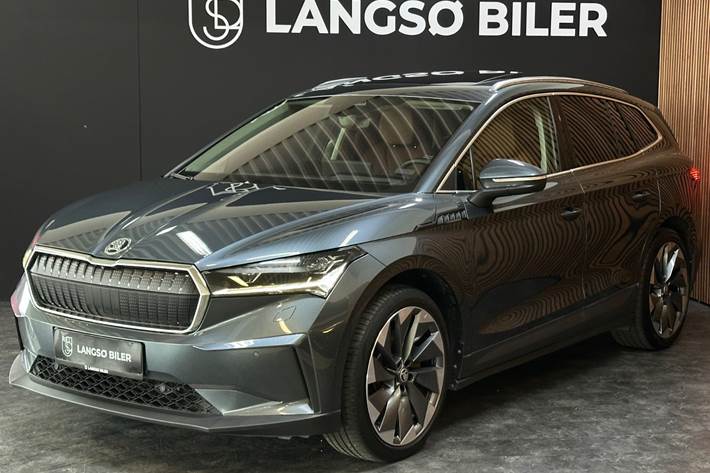 Grå Skoda Enyaq fra 2021 set udefra