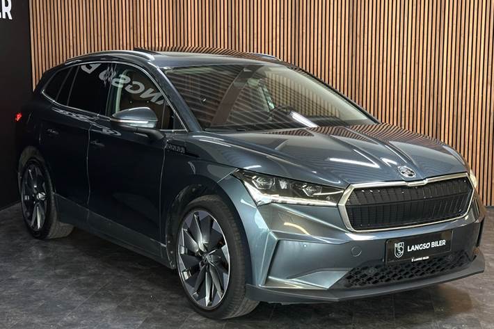 Grå Skoda Enyaq fra 2021