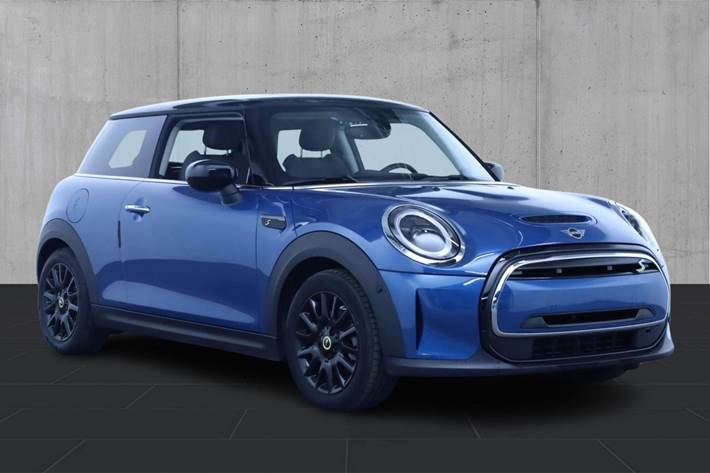 Blå Mini Cooper SE fra 2023
