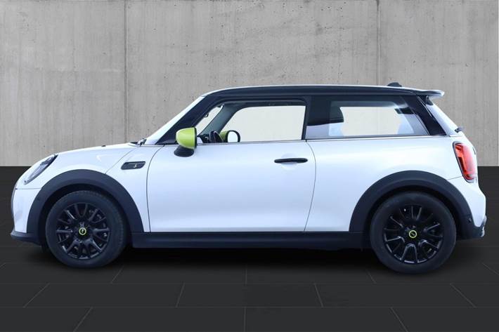 Hvid Mini Cooper SE fra 2023