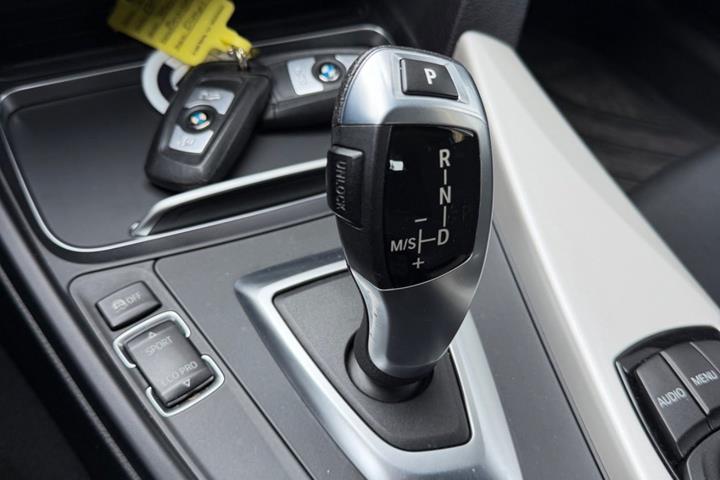 undefined BMW 320d fra 2016