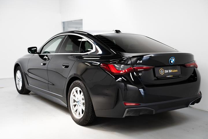 undefined BMW i4 fra 2024