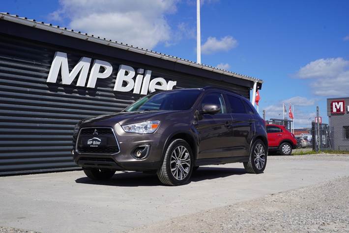 Brun Mitsubishi ASX fra 2016