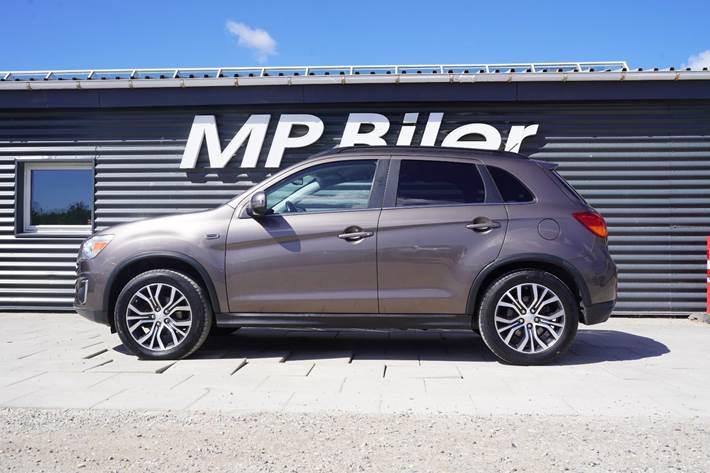 Brun Mitsubishi ASX fra 2016