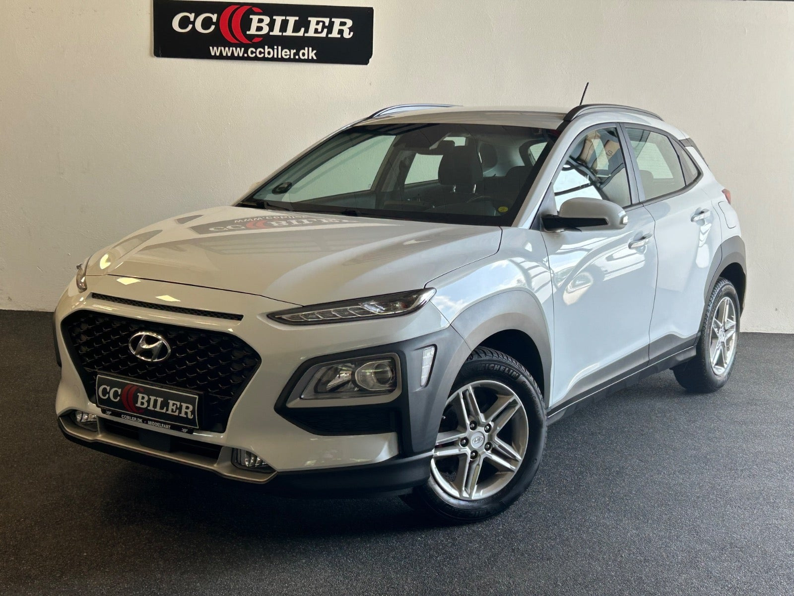 Hvid Hyundai Kona fra 2021