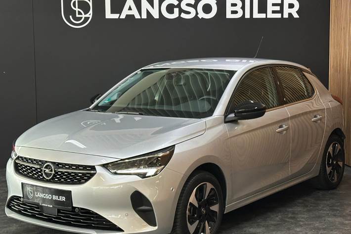 Sølv Opel Corsa-e fra 2023