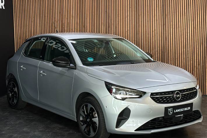 Sølv Opel Corsa-e fra 2023