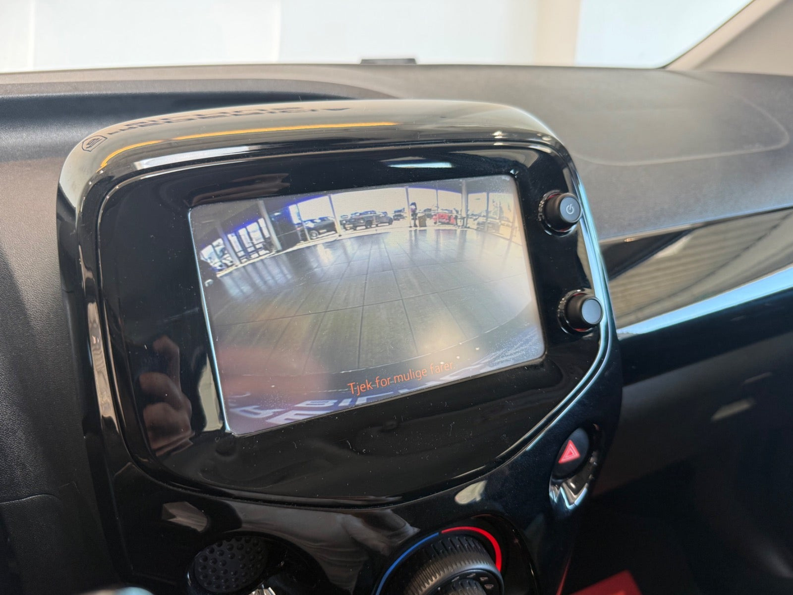 Grøn Toyota Aygo fra 2015