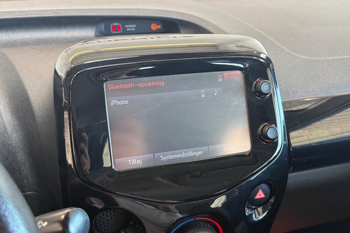 Grøn Toyota Aygo fra 2015